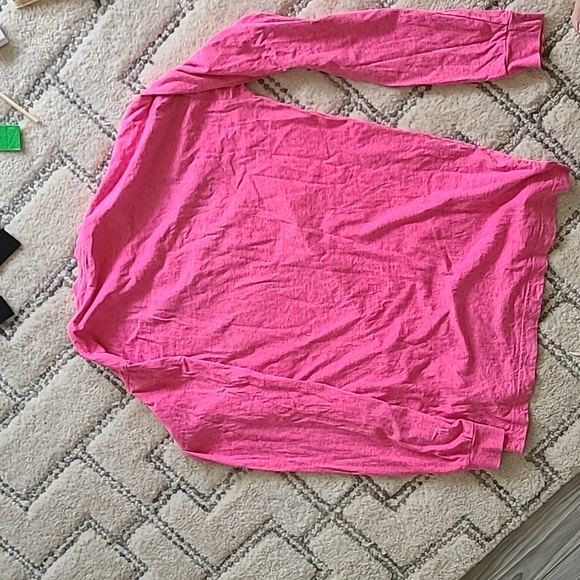 VS PINK Long Tee - Picture 4 of 4